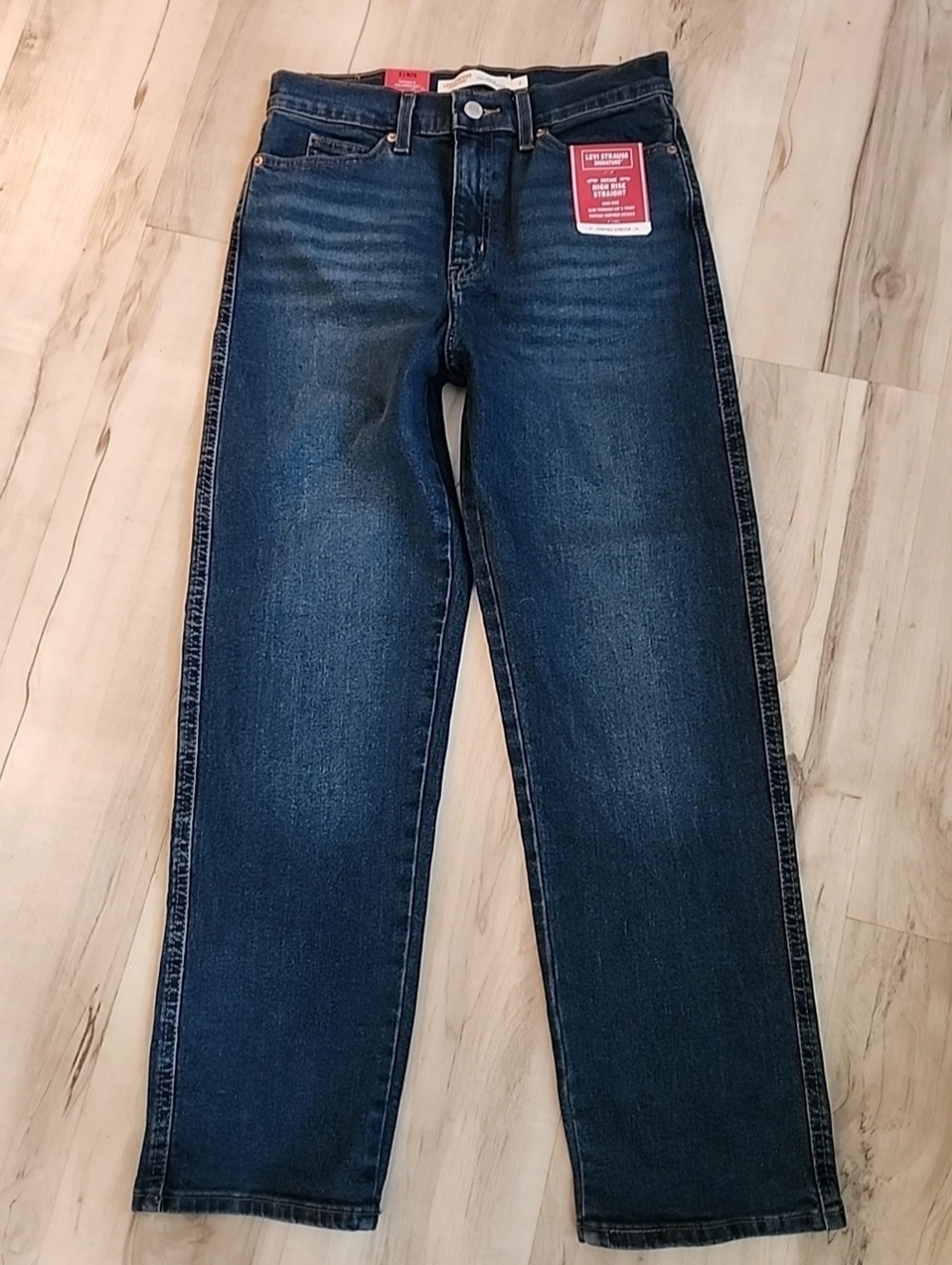 Levi Strauss Signature Women's Vintage High Rise Straight Jeans Size 2/26